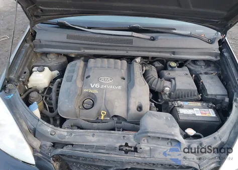 2007 Kia Rondo Lx V6 z USA, uszkodzony, nr VIN KNAFG526277080890